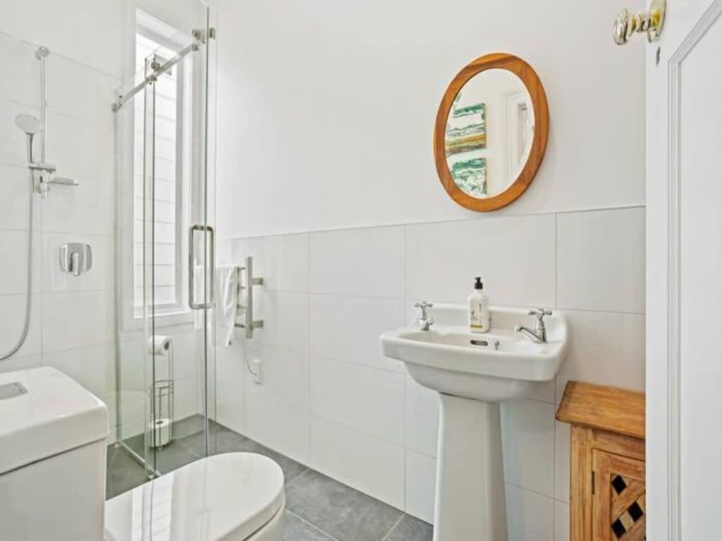 Cheerful 1 Bedroom Home With Free Parking Auckland Buitenkant foto